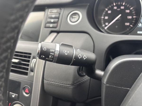 Used Land Rover Discovery Sport 2019 for sale - 76282635: Photo 26