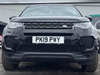 Used Land Rover Discovery Sport 2019 for sale - 76282635: Photo