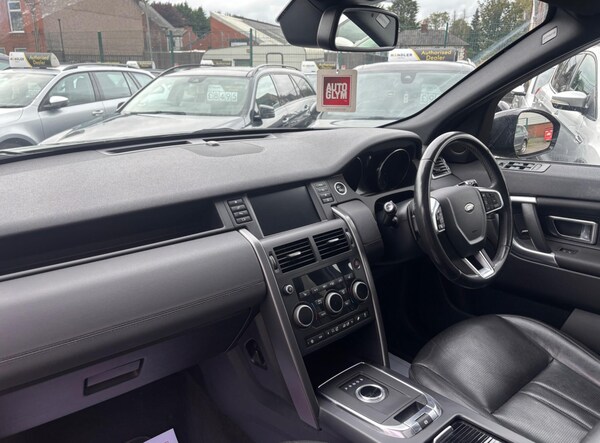 Used Land Rover Discovery Sport 2019 for sale - 76282635: Photo 31