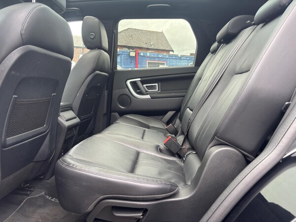 Used Land Rover Discovery Sport 2019 for sale - 76282635: Photo 40