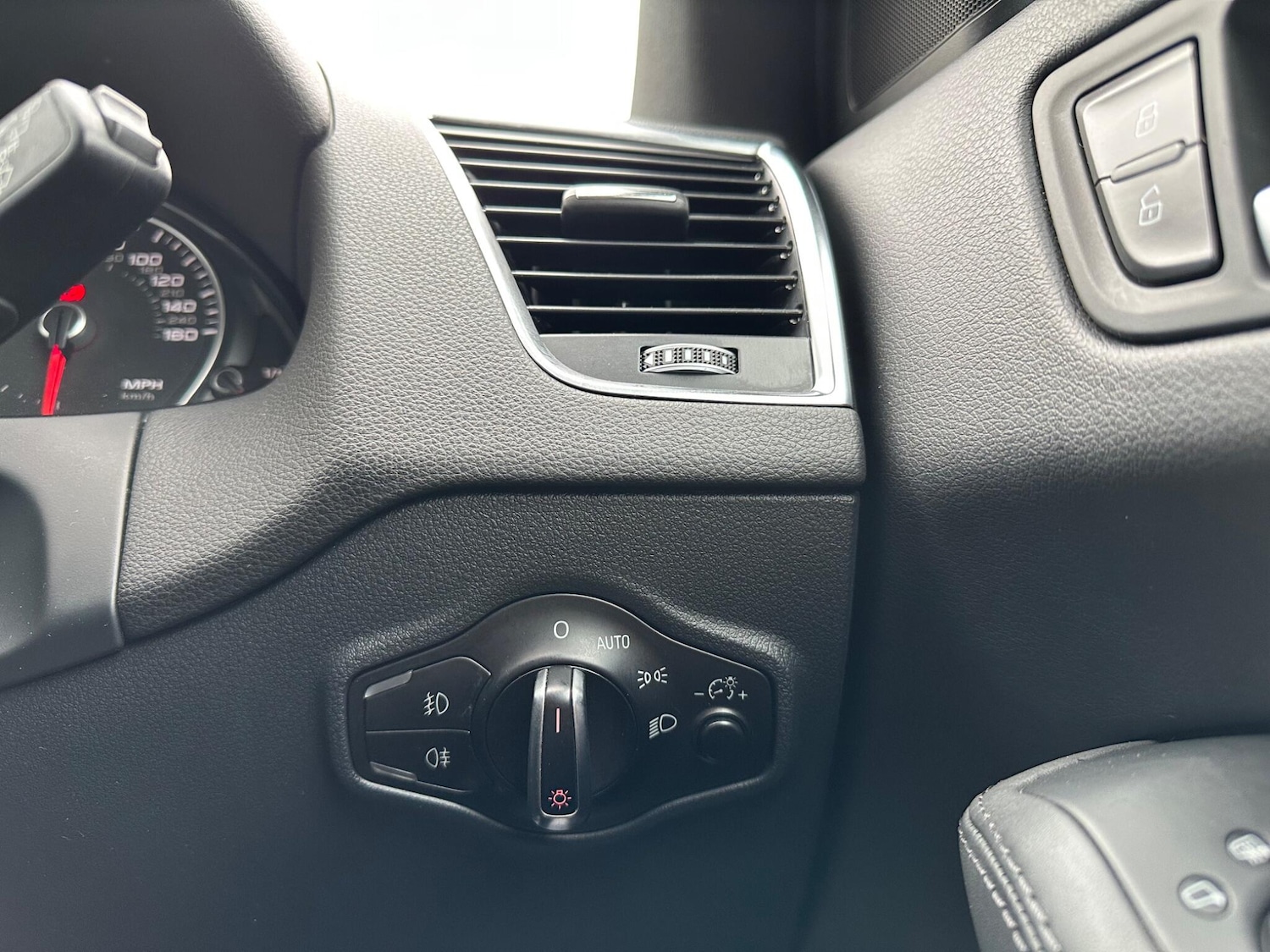 Used Audi Q5 2013 for sale - 76283970: Photo 18