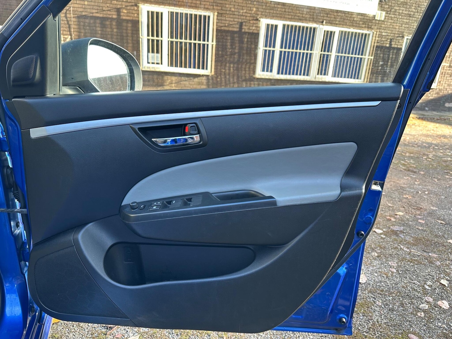 Used Suzuki Swift 2014 for sale - 76658110: Photo 16