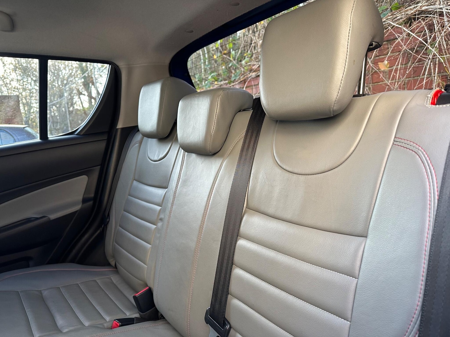 Used Suzuki Swift 2014 for sale - 76658110: Photo 33