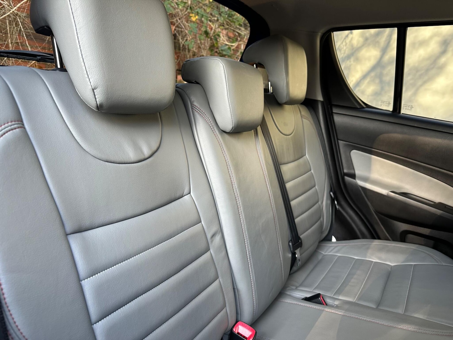 Used Suzuki Swift 2014 for sale - 76658110: Photo 36