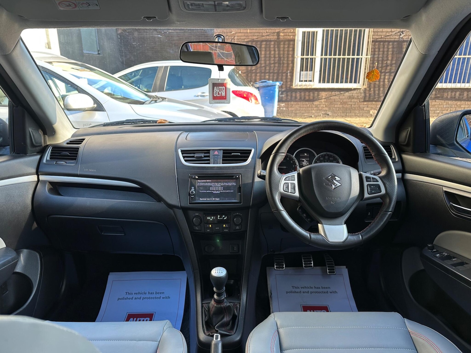 Used Suzuki Swift 2014 for sale - 76658110: Photo 40