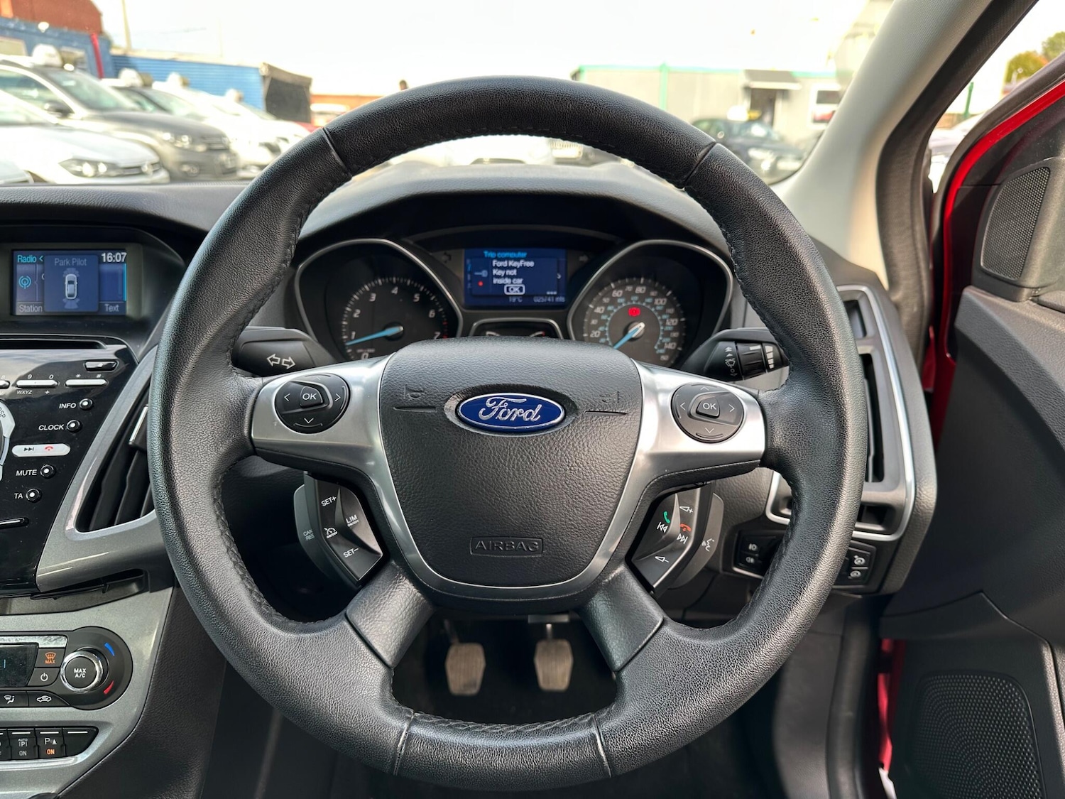 Used Ford Focus 2012 for sale - 76337327: Photo 19
