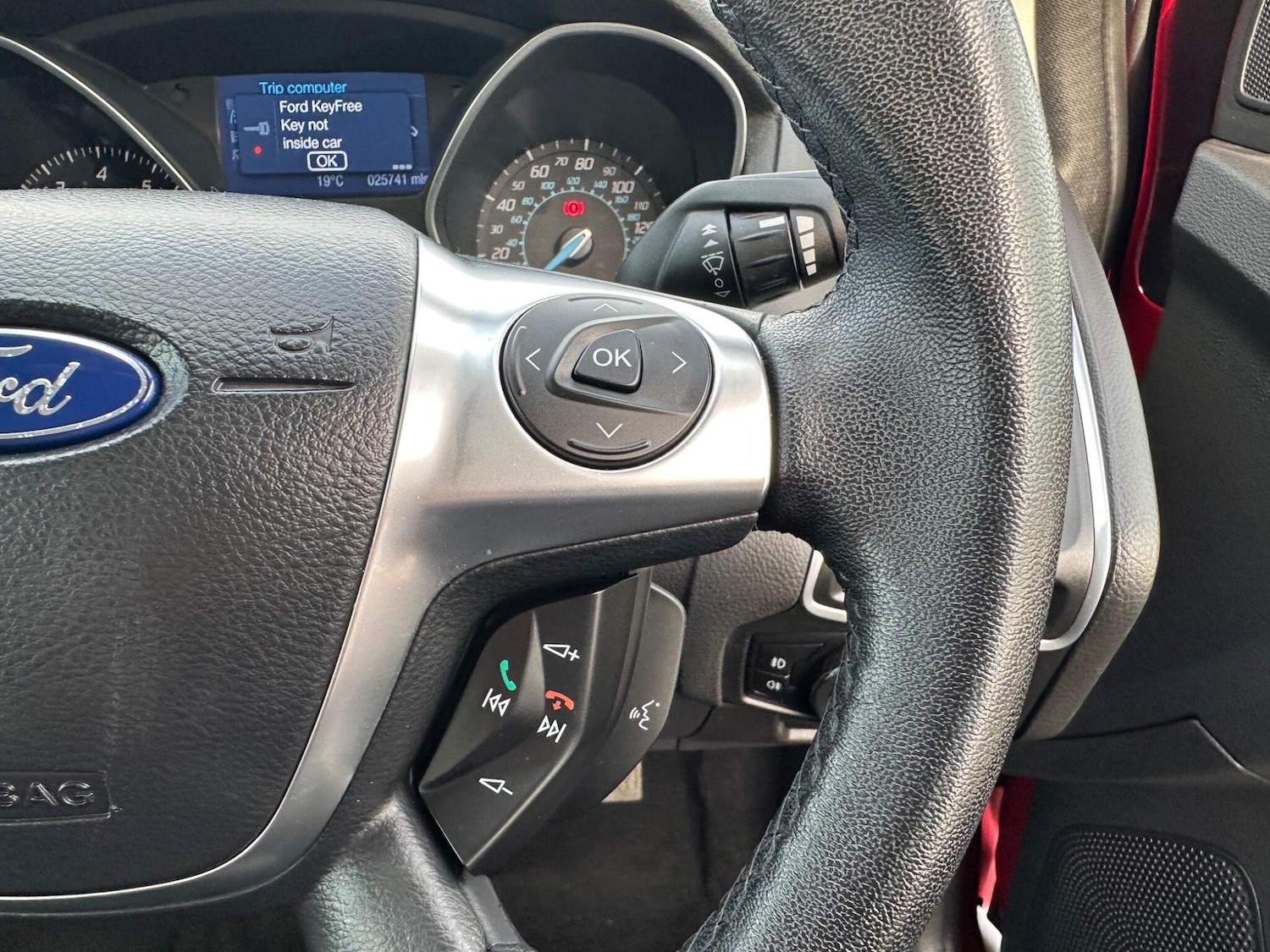 Used Ford Focus 2012 for sale - 76337327: Photo 20