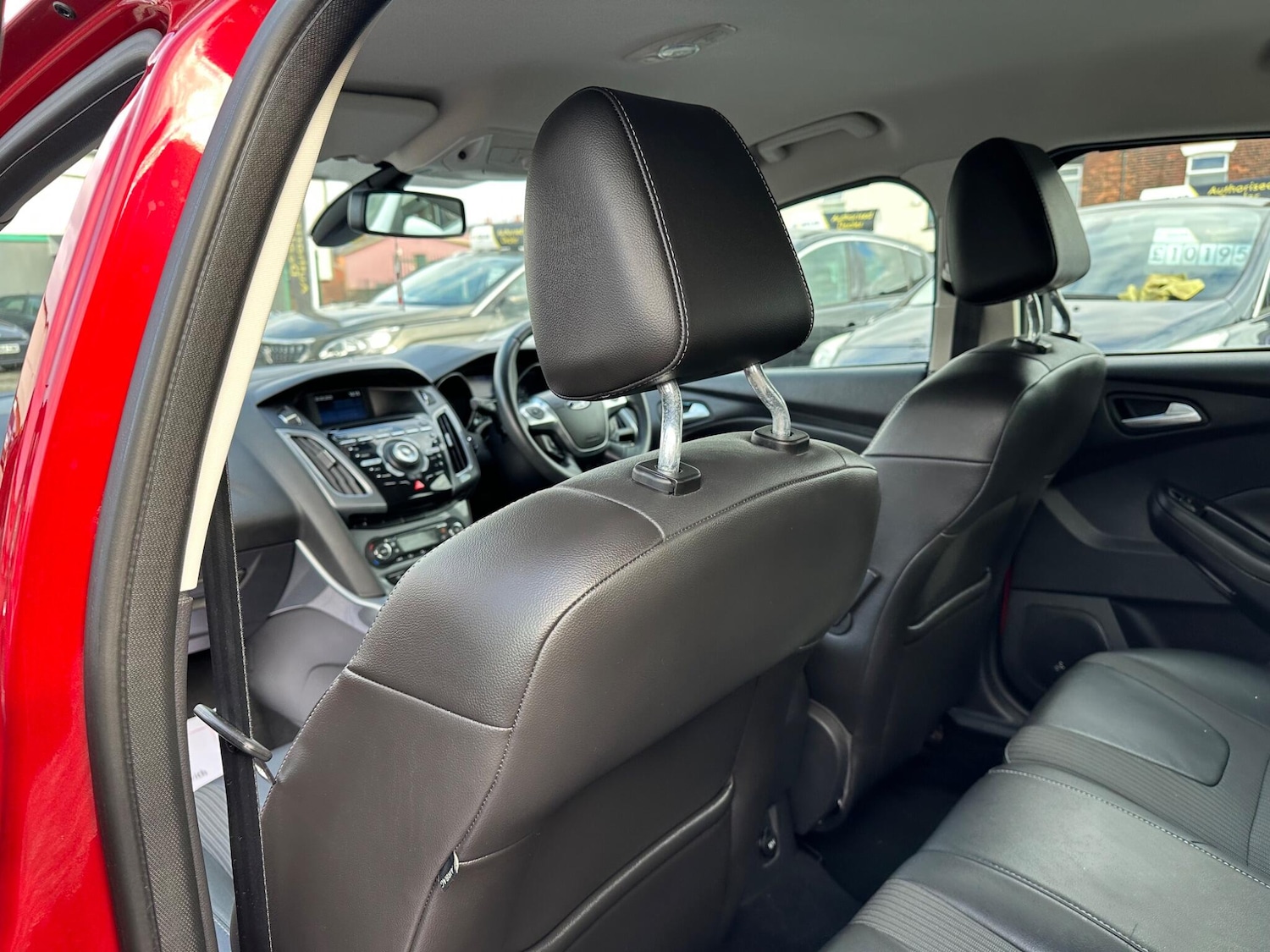 Used Ford Focus 2012 for sale - 76337327: Photo 30