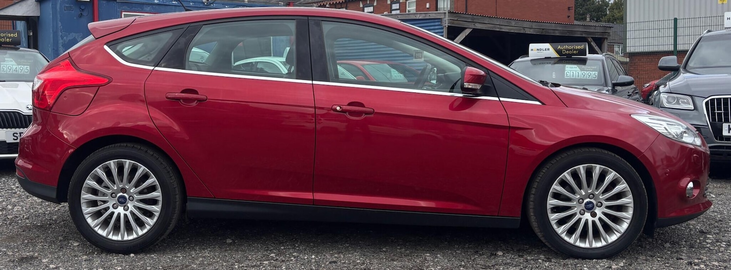 Used Ford Focus 2012 for sale - 76337327: Photo 9
