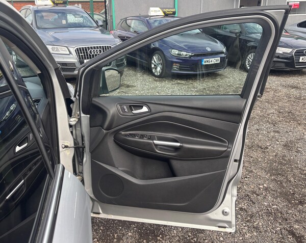 Used Ford Kuga 2015 for sale - 76283800: Photo 16