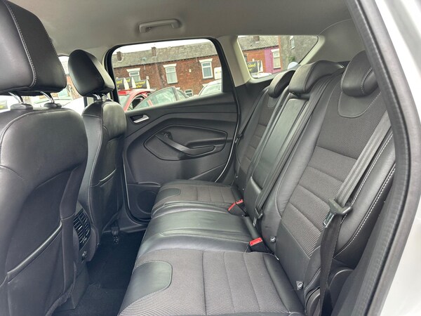 Used Ford Kuga 2015 for sale - 76283800: Photo 32