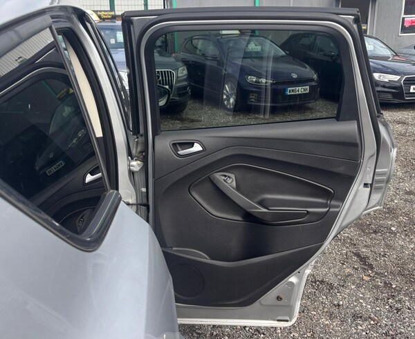 Used Ford Kuga 2015 for sale - 76283800: Photo 37