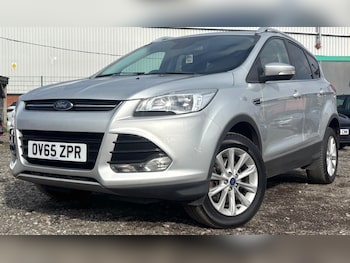 Used Ford Kuga 2015 for sale - 76283800: Photo
