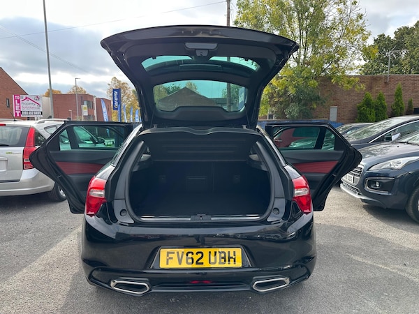 Used Citroen DS5 2012 for sale - 76282589: Photo 11