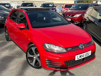 Used Volkswagen Golf 2014 for sale - 76284366: Photo