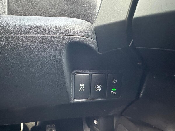 Used Honda Civic 2012 for sale - 76283720: Photo 16