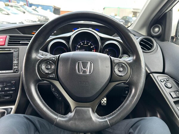 Used Honda Civic 2012 for sale - 76283720: Photo 17