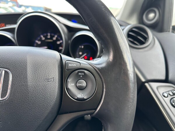 Used Honda Civic 2012 for sale - 76283720: Photo 18