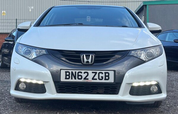 Used Honda Civic 2012 for sale - 76283720: Photo 2