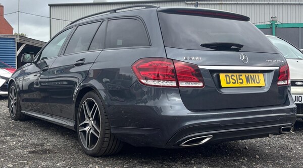 Used Mercedes-Benz E Class 2015 for sale - 76283128: Photo 10