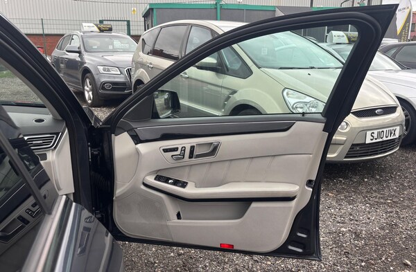 Used Mercedes-Benz E Class 2015 for sale - 76283128: Photo 21