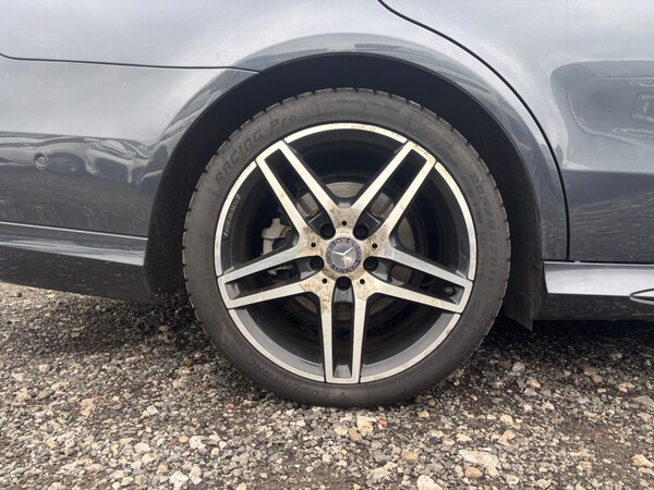 Used Mercedes-Benz E Class 2015 for sale - 76283128: Photo 91