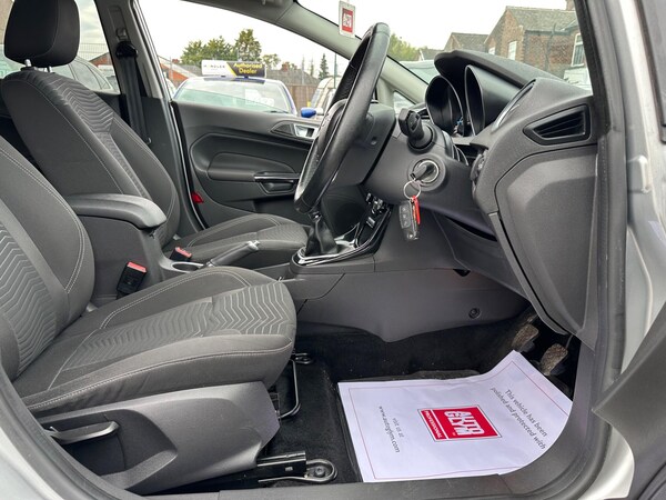 Used Ford Fiesta 2013 for sale - 76283941: Photo 15