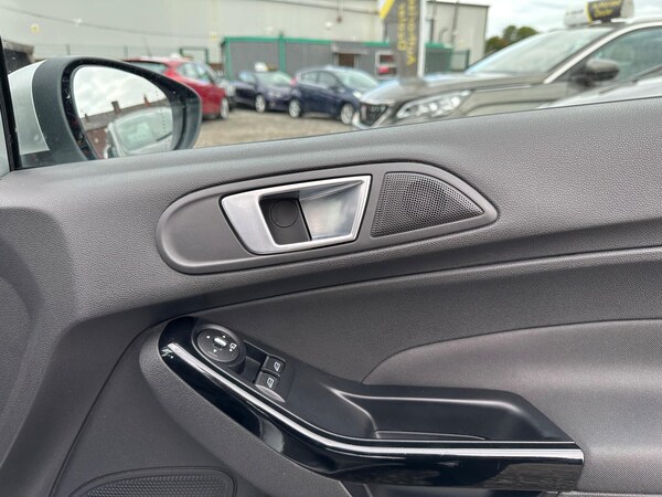 Used Ford Fiesta 2013 for sale - 76283941: Photo 17