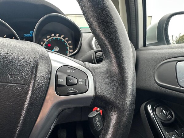 Used Ford Fiesta 2013 for sale - 76283941: Photo 20