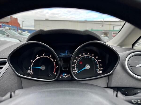 Used Ford Fiesta 2013 for sale - 76283941: Photo 25