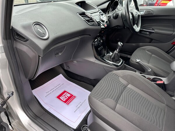Used Ford Fiesta 2013 for sale - 76283941: Photo 26
