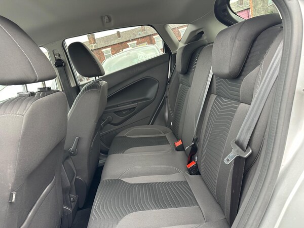 Used Ford Fiesta 2013 for sale - 76283941: Photo 32