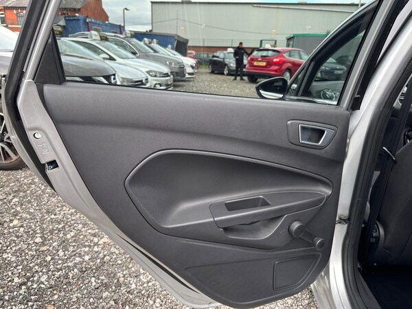 Used Ford Fiesta 2013 for sale - 76283941: Photo 33