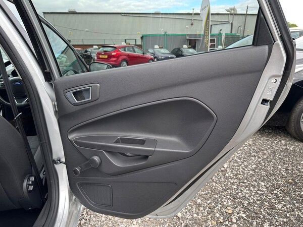 Used Ford Fiesta 2013 for sale - 76283941: Photo 37
