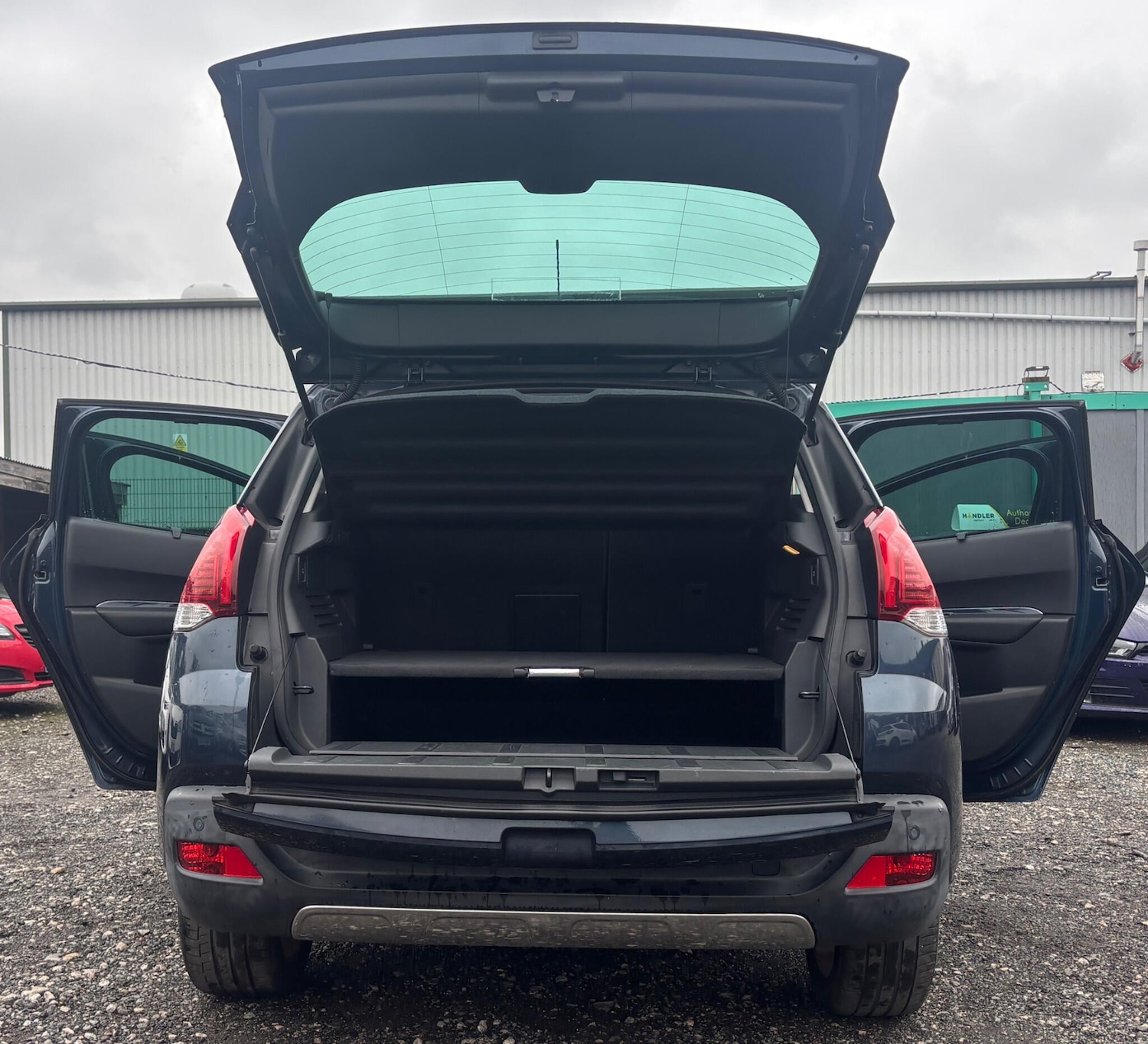 Used Peugeot 3008 2016 for sale - 76283825: Photo 12