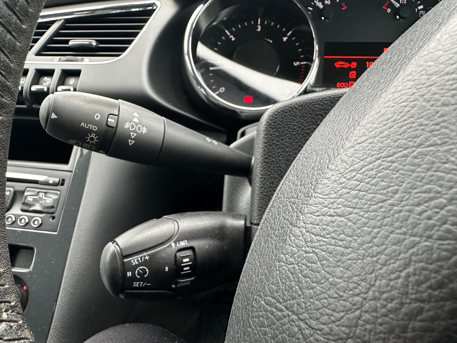 Used Peugeot 3008 2016 for sale - 76283825: Photo 23