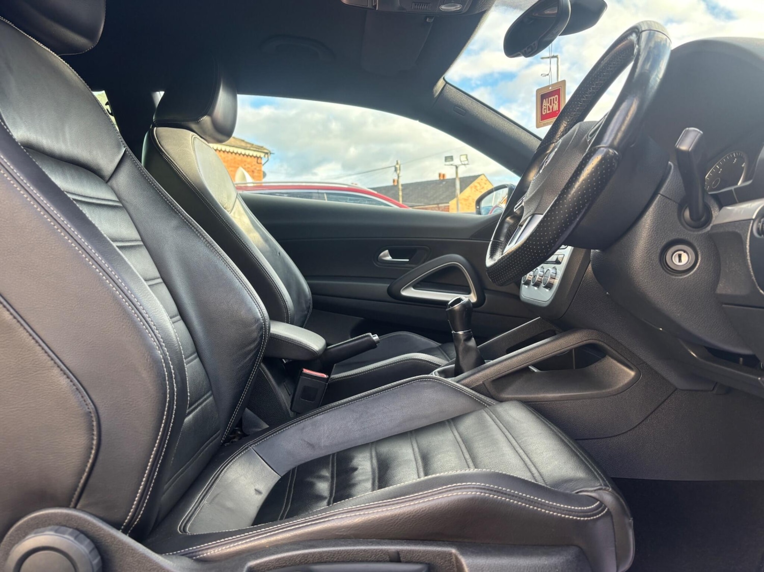 Used Volkswagen Scirocco 2014 for sale - 76360964: Photo 16