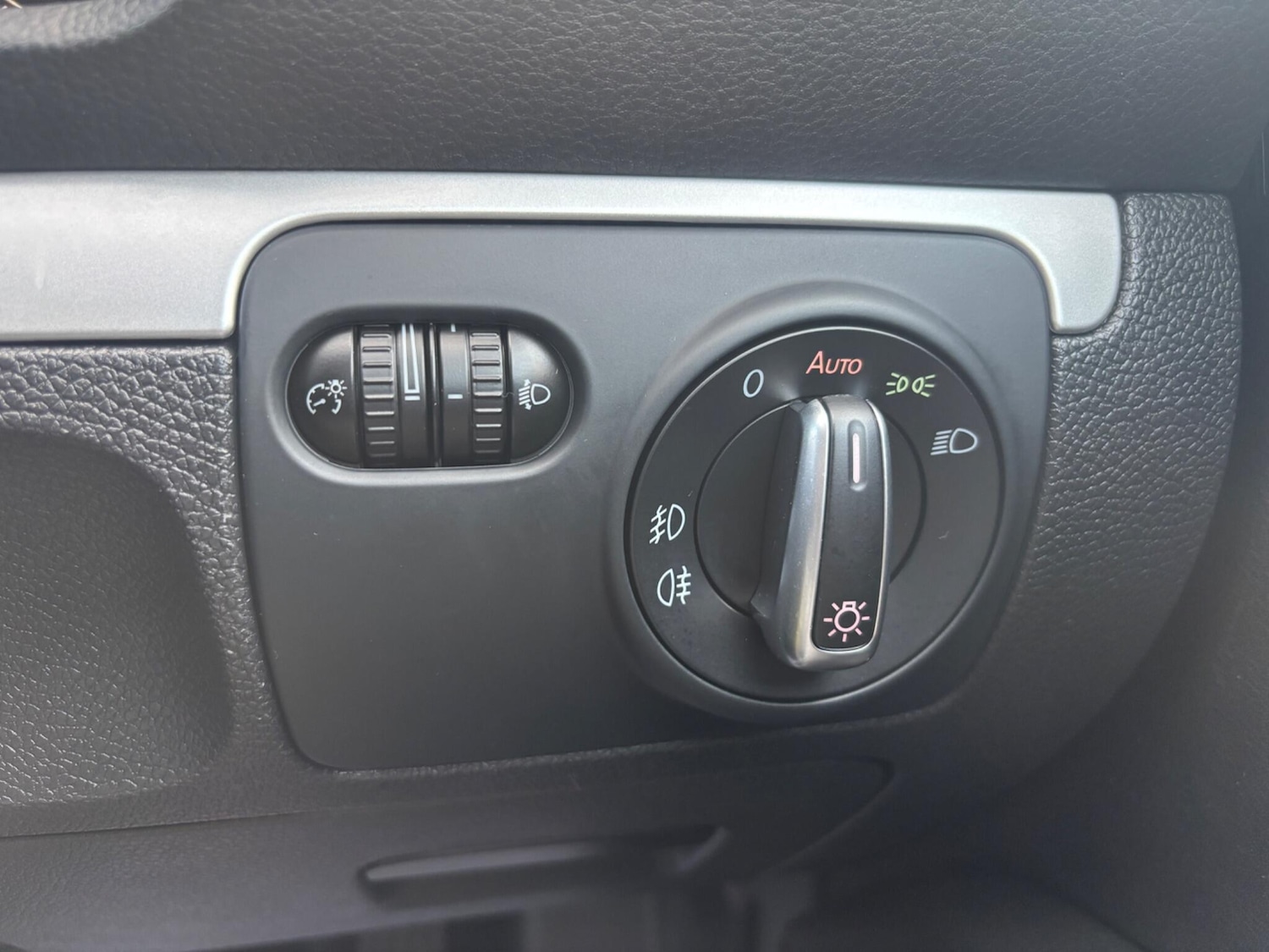 Used Volkswagen Scirocco 2014 for sale - 76360964: Photo 26