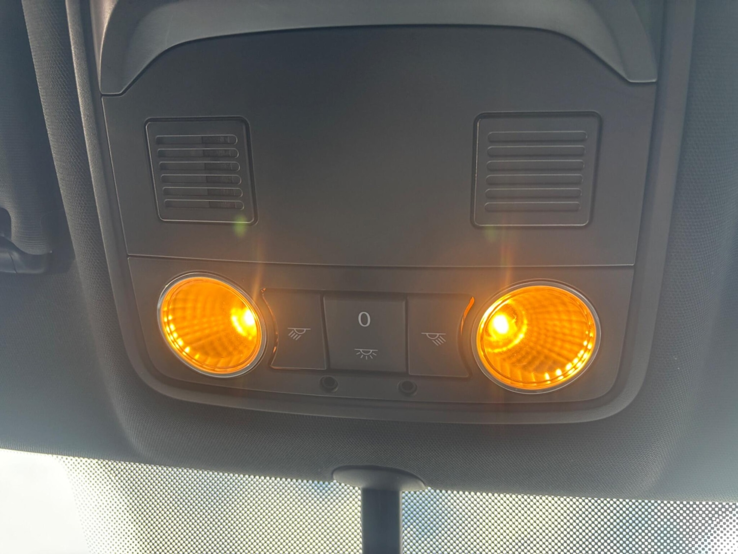 Used Volkswagen Scirocco 2014 for sale - 76360964: Photo 53