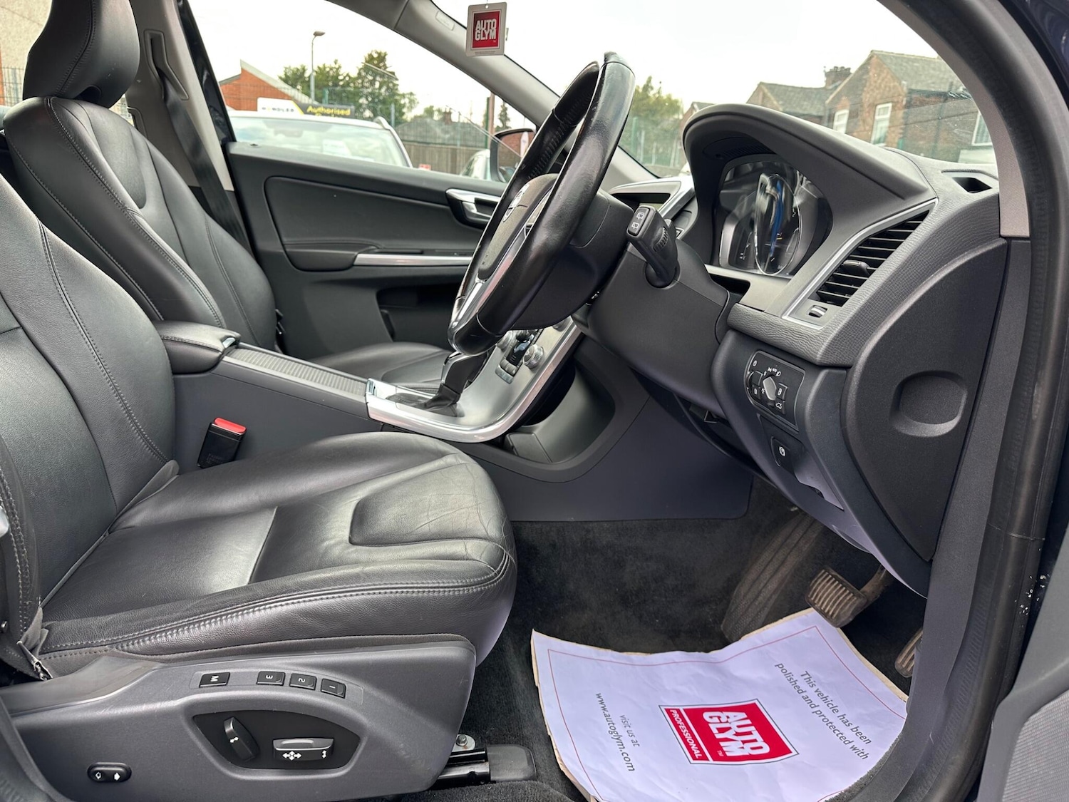 Used Volvo XC60 2016 for sale - 76283239: Photo 16