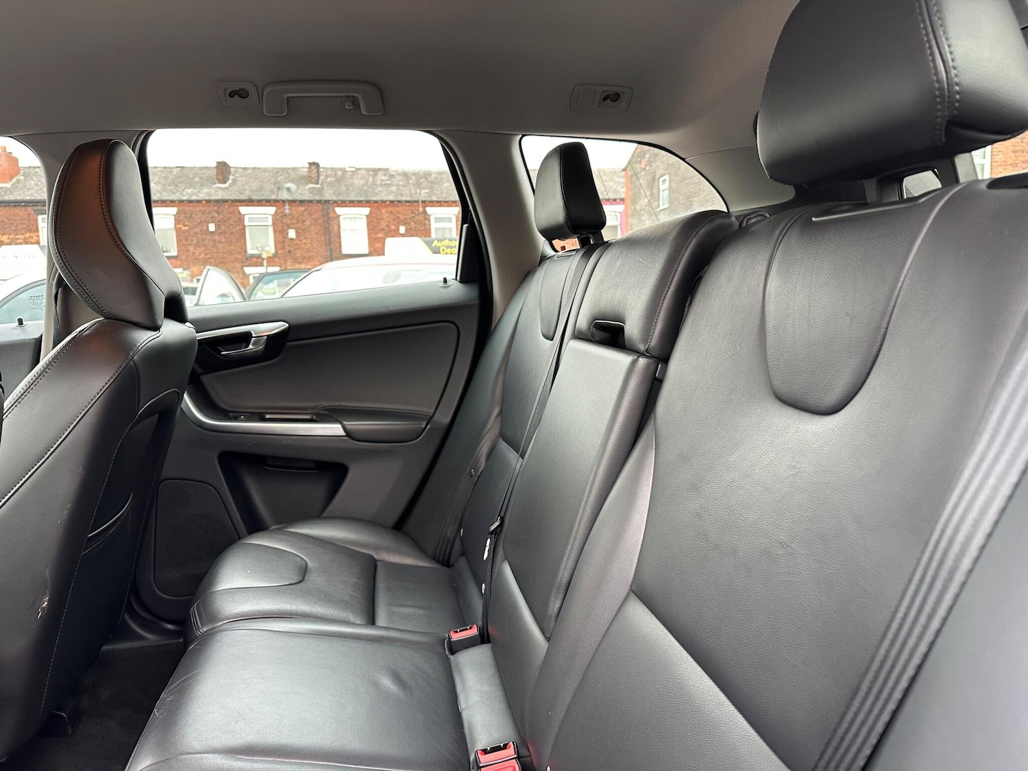 Used Volvo XC60 2016 for sale - 76283239: Photo 34