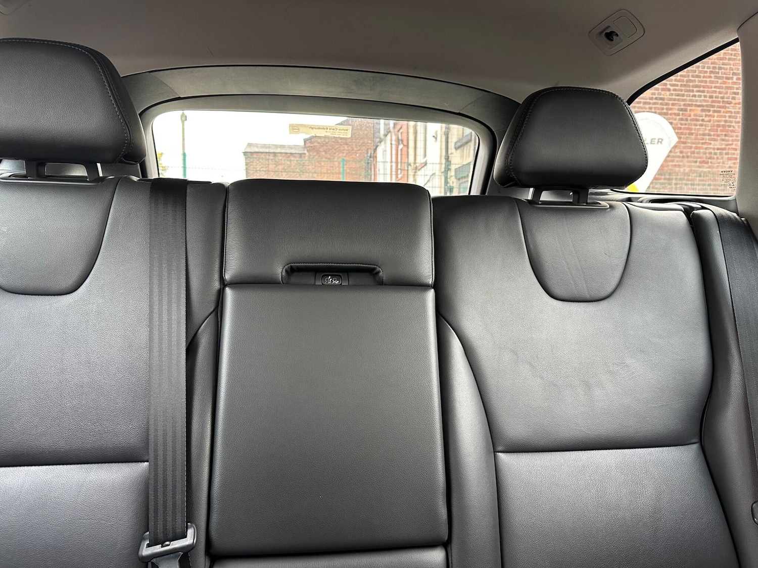 Used Volvo XC60 2016 for sale - 76283239: Photo 40