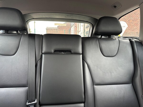 Used Volvo XC60 2016 for sale - 76283239: Photo 40