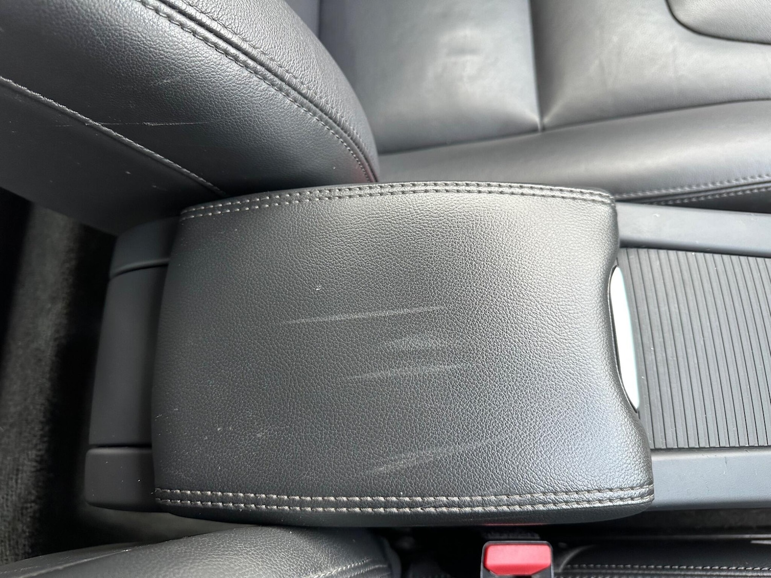 Used Volvo XC60 2016 for sale - 76283239: Photo 46