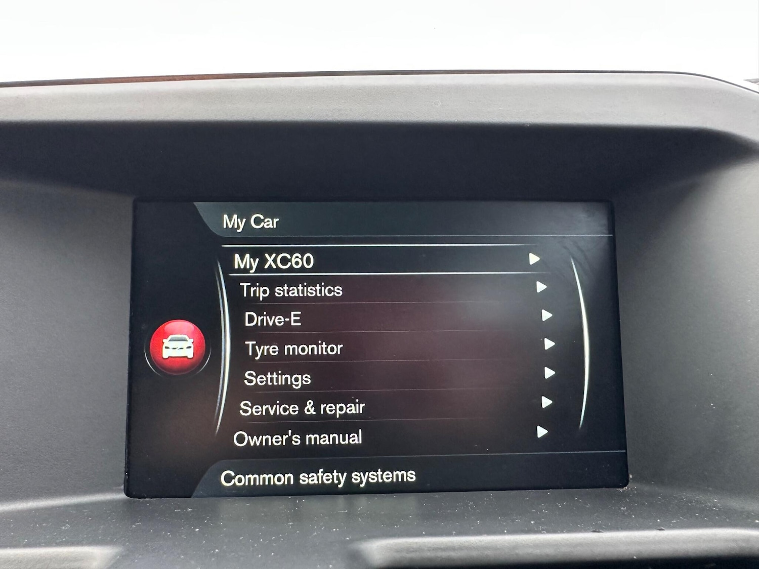 Used Volvo XC60 2016 for sale - 76283239: Photo 59