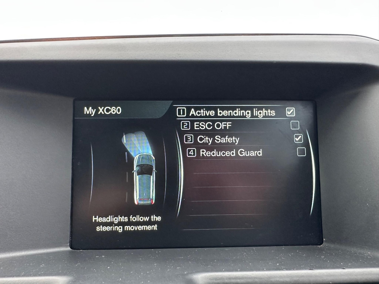 Used Volvo XC60 2016 for sale - 76283239: Photo 60