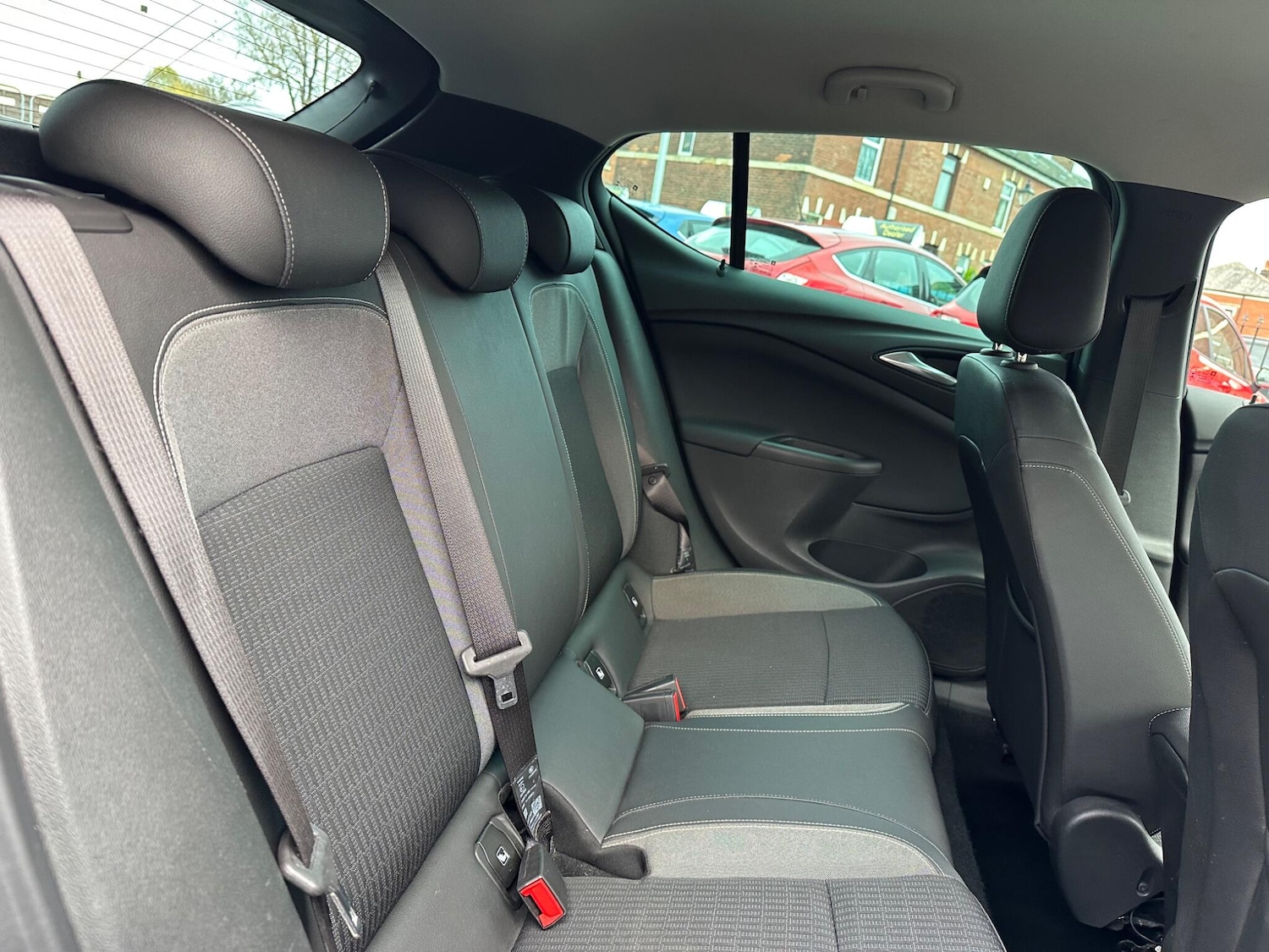 Used Vauxhall Astra 2021 for sale - 76592140: Photo 34