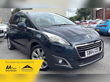 Used Peugeot 5008 2014 for sale - 79363387: Photo