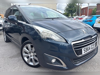 Used Peugeot 5008 2014 for sale - 79363387: Photo