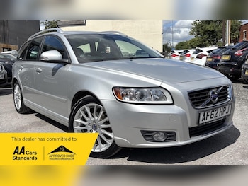 Used Volvo V50 2012 for sale - 79426772: Photo